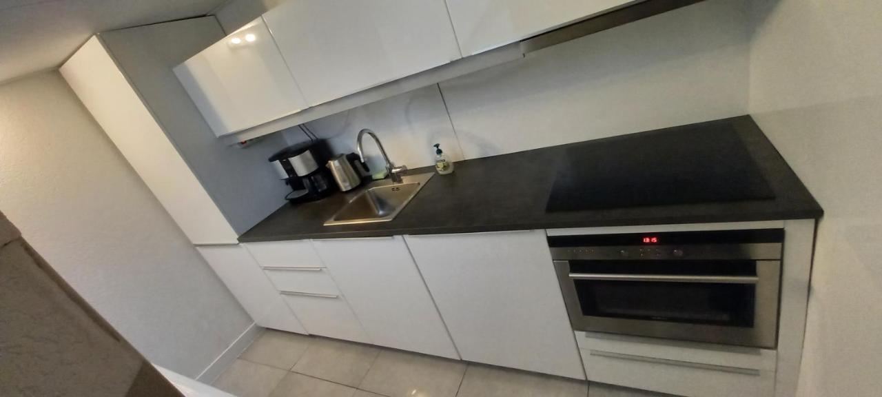 Appartamento 74 Pijnboomstraat L'Aia Esterno foto