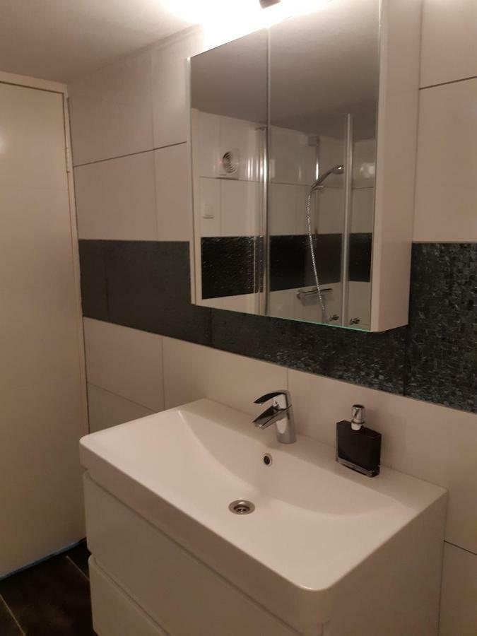 Appartamento 74 Pijnboomstraat L'Aia Esterno foto
